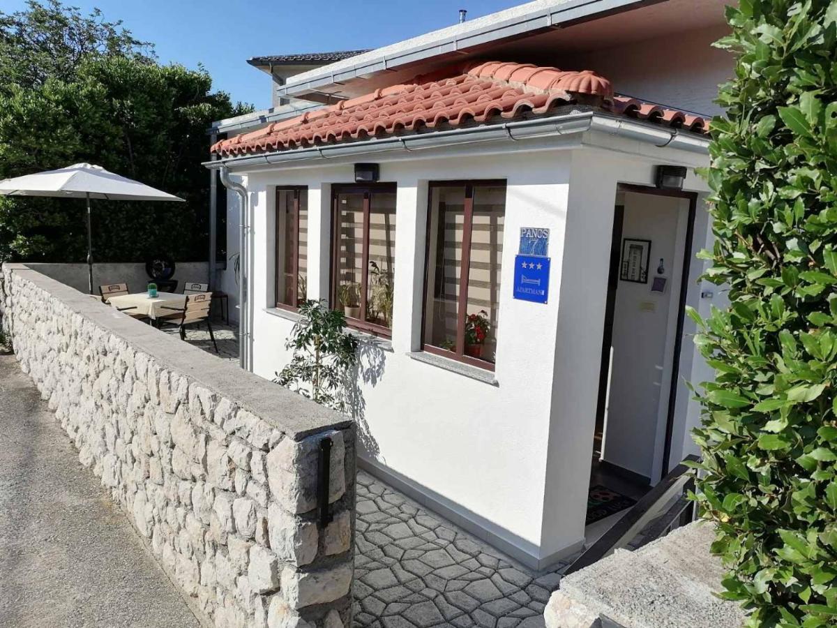 Holiday House With A Parking Space Novi Vinodolski - 17533 Exterior photo